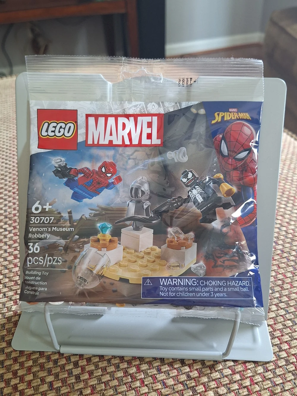 LEGO Marvel Spider-Man and Venom Mini Build - 30707 Ages 6+